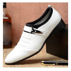 White gentleman’s Oxford skip on comfort dress shoes size 45 (US 11) lightweight